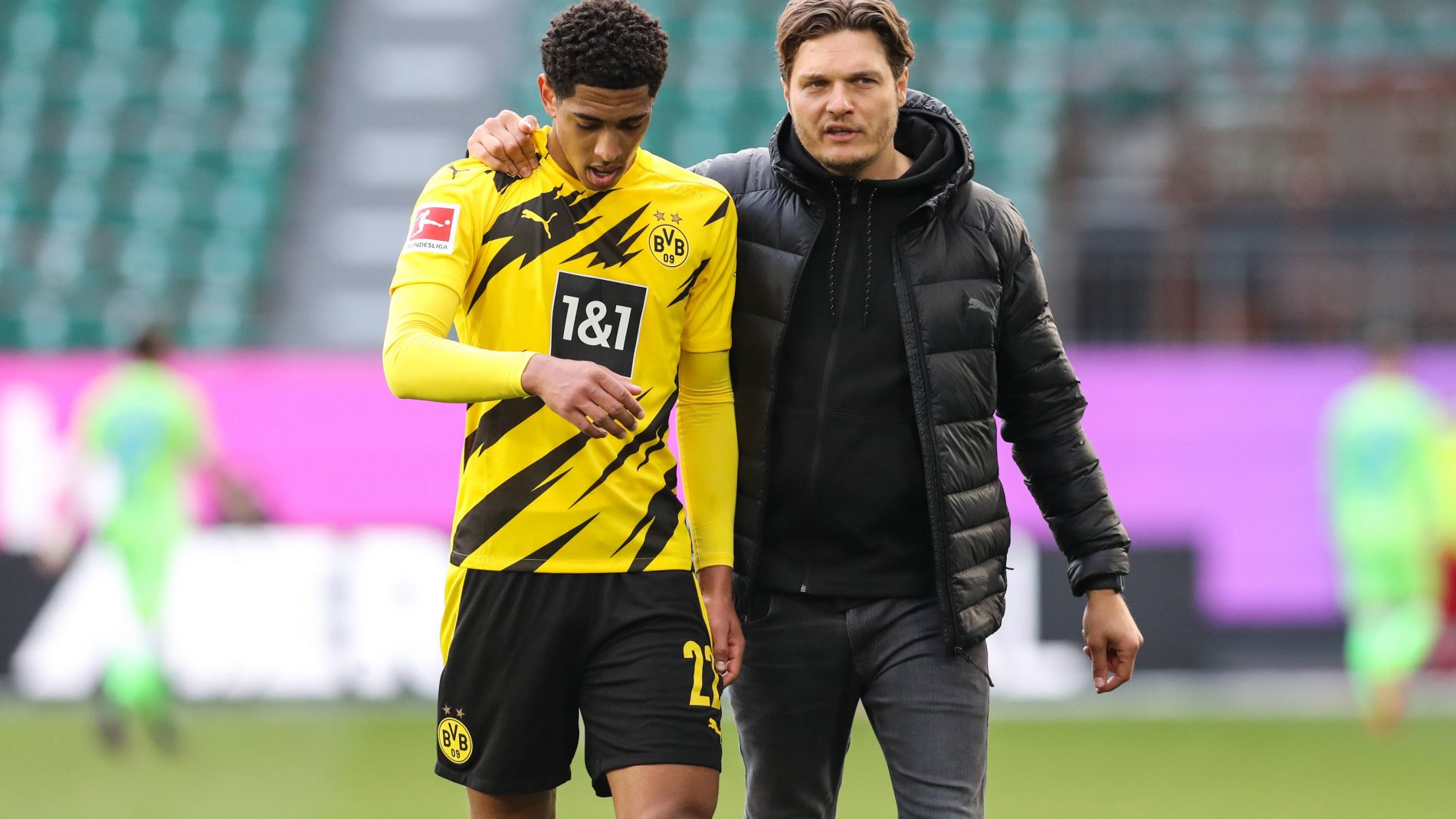 门神手刃旧主奥尔莫世界波，巴萨2-0笑傲德比夺8连胜，皇马空欢喜